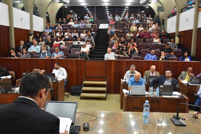 Projeto incentiva uso racional da água