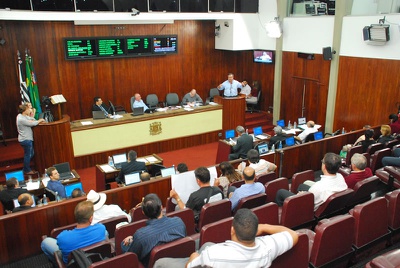 Transporte coletivo é destaque nos debates
