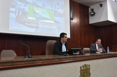 Unidade de Governo e Finanças realiza audiência pública