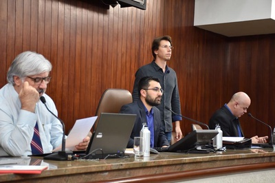 Vereadores aprovam importantes projetos em Sessão Ordinária