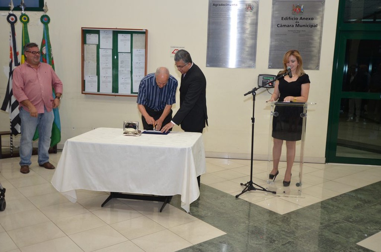 65 anos CMJ 40